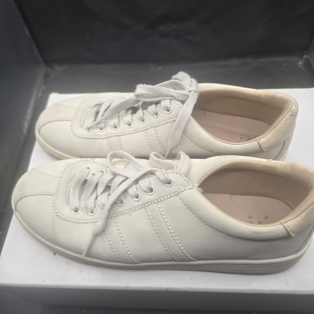 A New Day Cream Women's Sneakers